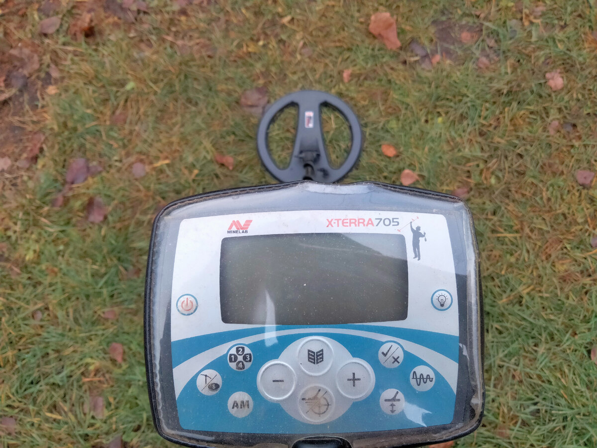 Металлоискатель MINELAB X-Terra 705