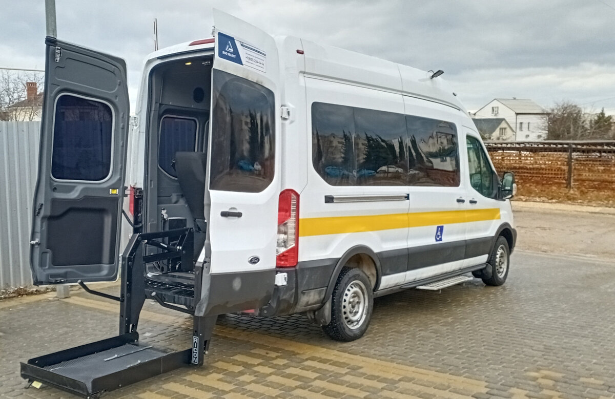 Daihatsu Hijet для перевозки инвалидов колясочников