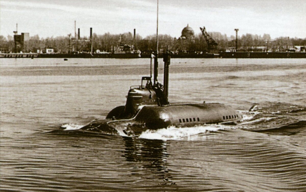 Источник https://pbs.twimg.com/media/DuOuULtW0AAlXST.jpg:large