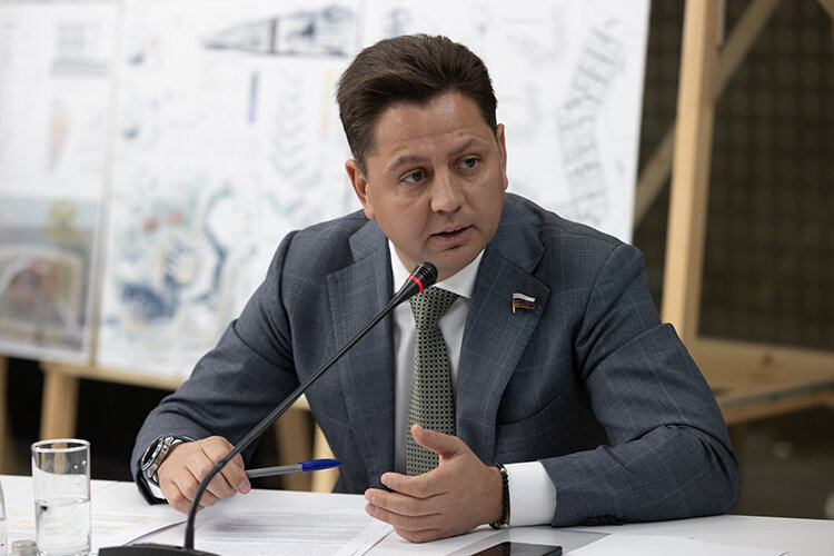 Илья Вольфсон: «Нужно оставить процесс согласования на усмотрение субъектов РФ в зависимости от особенностей городов, активности строительства в нем, стратегии его развития и других характеристик»