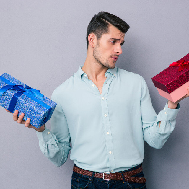 Подарок. Подарок. Красивые подарки. Подарок девушке. Проблема выбора подарка.