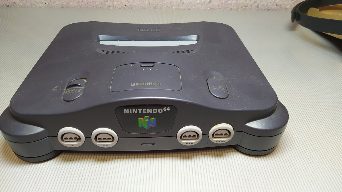 Пыльная и грязная тушка