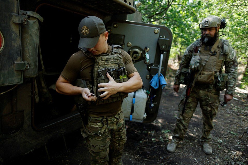     Боевики украинских вооруженных формирований заминировали объекты водонапорной станции  REUTERS