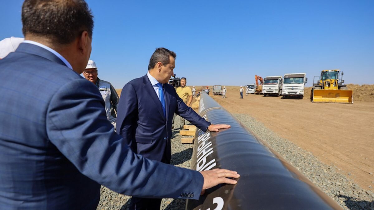    Фото: пресс-служба премьер-министра РК Август Макаров