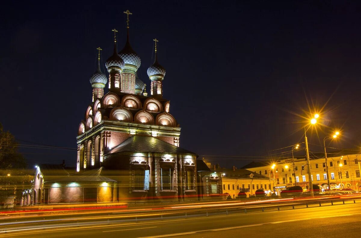 Москва город ярославль. Церковь Богоявления Ярославль ночью. Богоявленская Церковь Ярославль ночью. Церковь Богоявления Ярославль зима. Богоявленская площадь Ярославль зима.