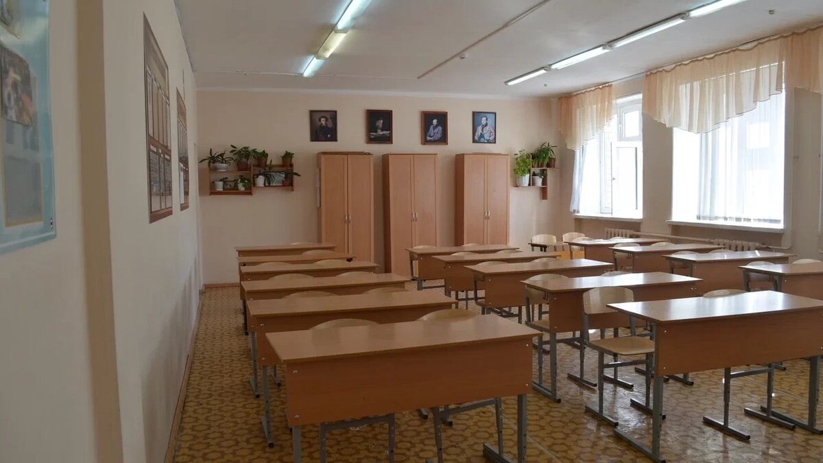     Депутат Государственной Думы России Илья Вольфсон предложил привлечь застройщиков к решению проблемы с нехваткой школ и детских садов в Казани. Якобы возведение учреждений образования может стать альтернативой проектному финансированию и эскроу-счетам. Об этом пишет городская администрация.