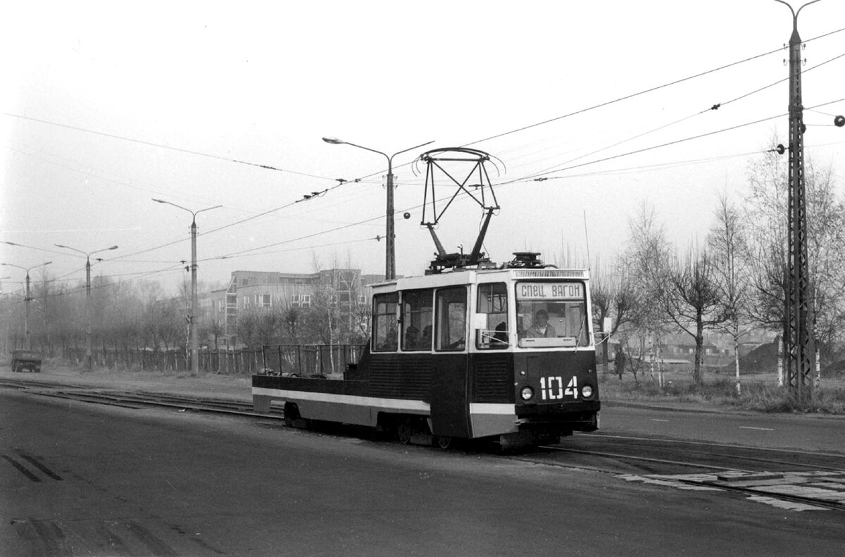 71-605 «104» Иркутская область, Усолье-Сибирское, 18 октября 1989 года. Фотография © Ааре Оландер