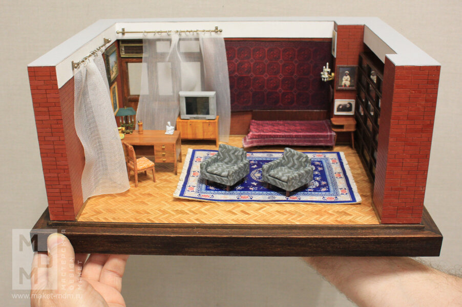макет кабинета Расула Гамзатова в масштабе 1:20