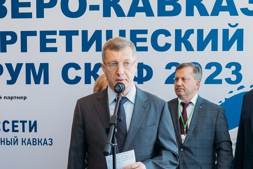 Помощник полномочного представителя президента РФ в СКФО Валентин Масенков