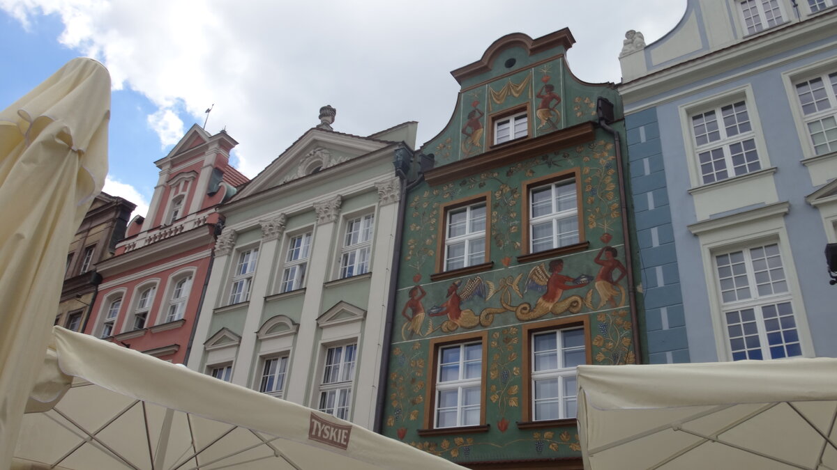 Старый город, старинные дома