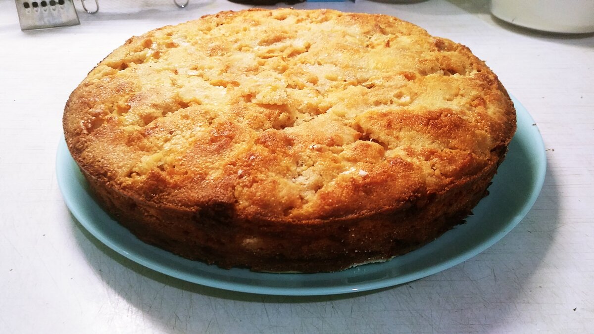 Насыпной пирог с яблоками