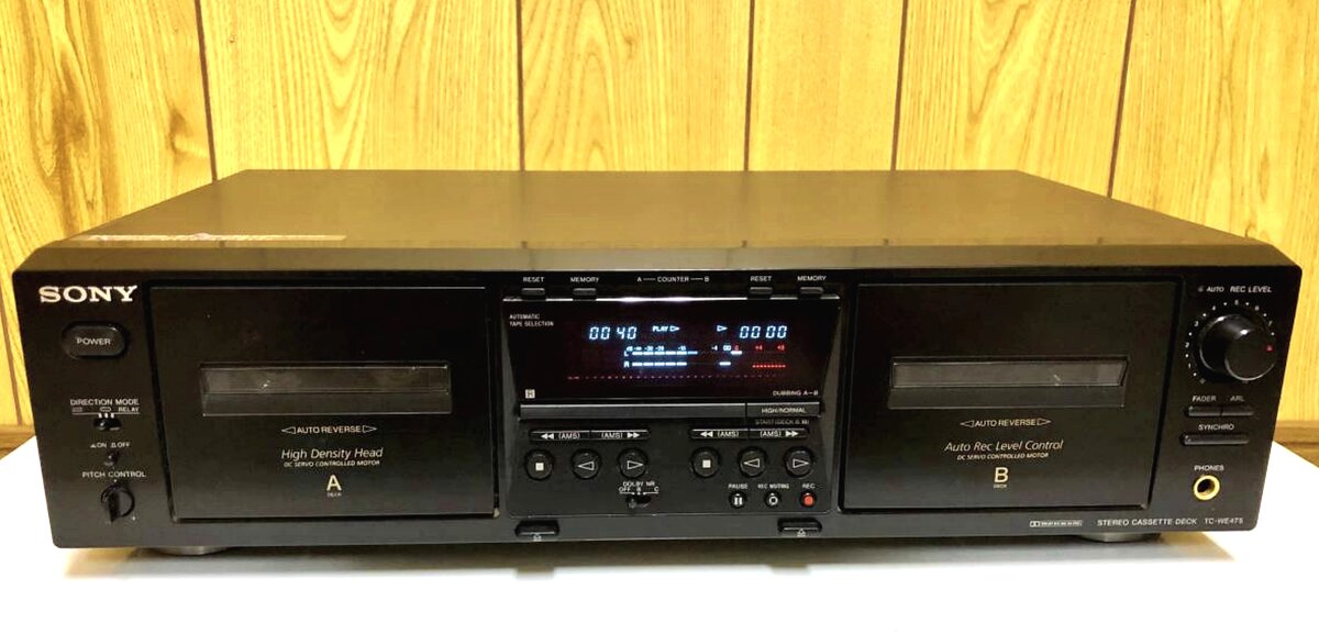 «Sony TCWE475» в черном цвете