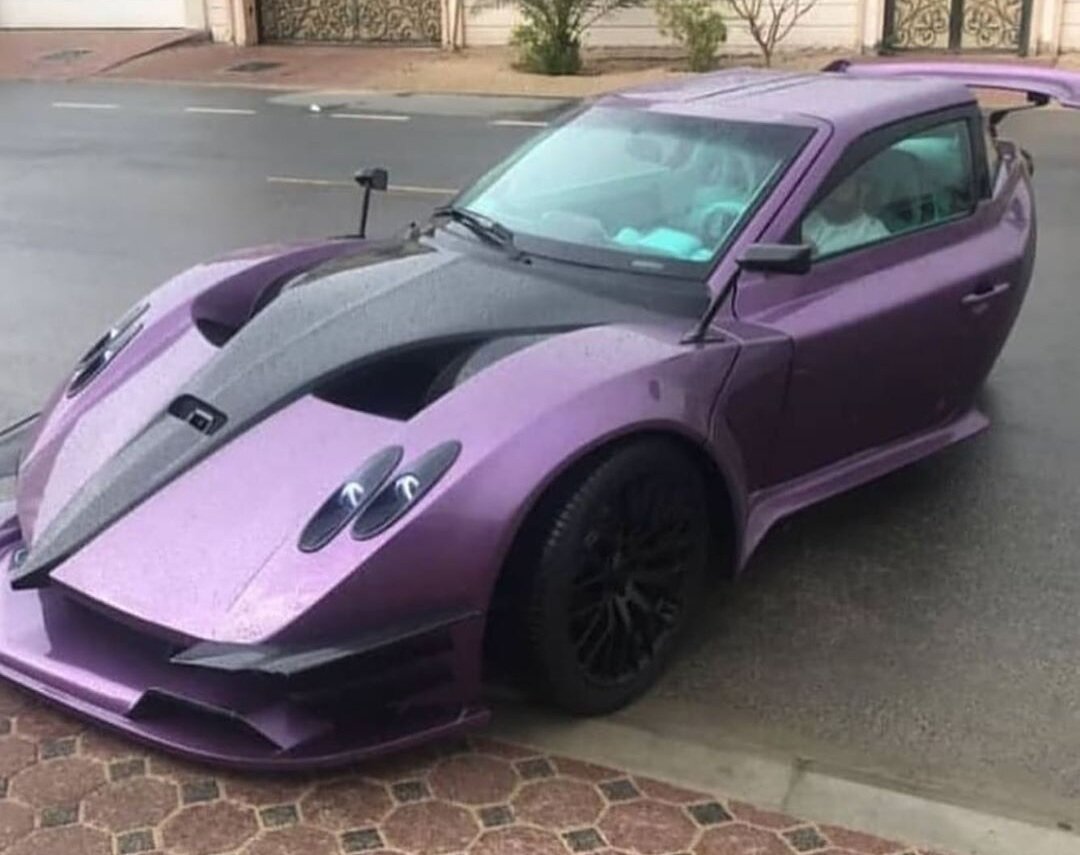 Скрещенные машины. Скрестить вранглера с бмв. Скрещенные машины. Крутое скрещение авто. Двухцветные авто.