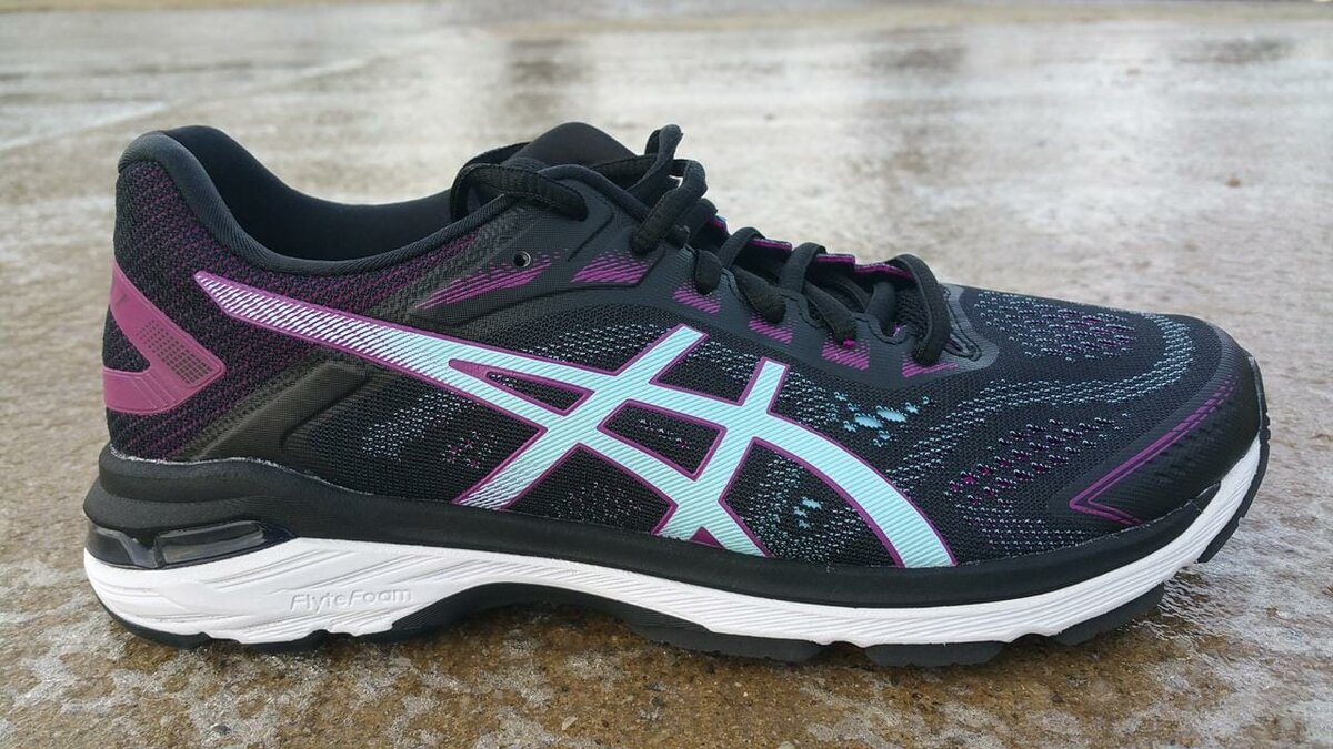 Источник: runningshoesguru.com