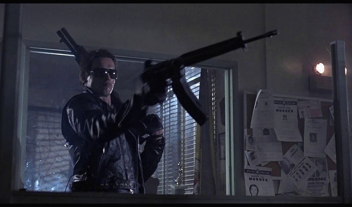 Боевая машина, созданная для уничтожения людей. Нет жалости, нет страха, нет злобы, только эффективность (Кадр из фильма "Терминатор"/The Terminator)