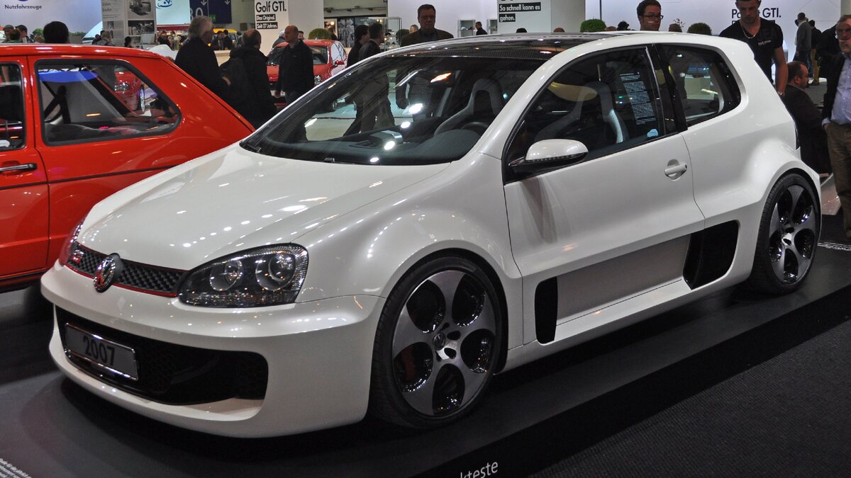 W golf. Volkswagen Golf GTI w12. Volkswagen Golf GTI w12 650. Volkswagen Golf GTI w12 650 Concept. VW Golf GTI w12.