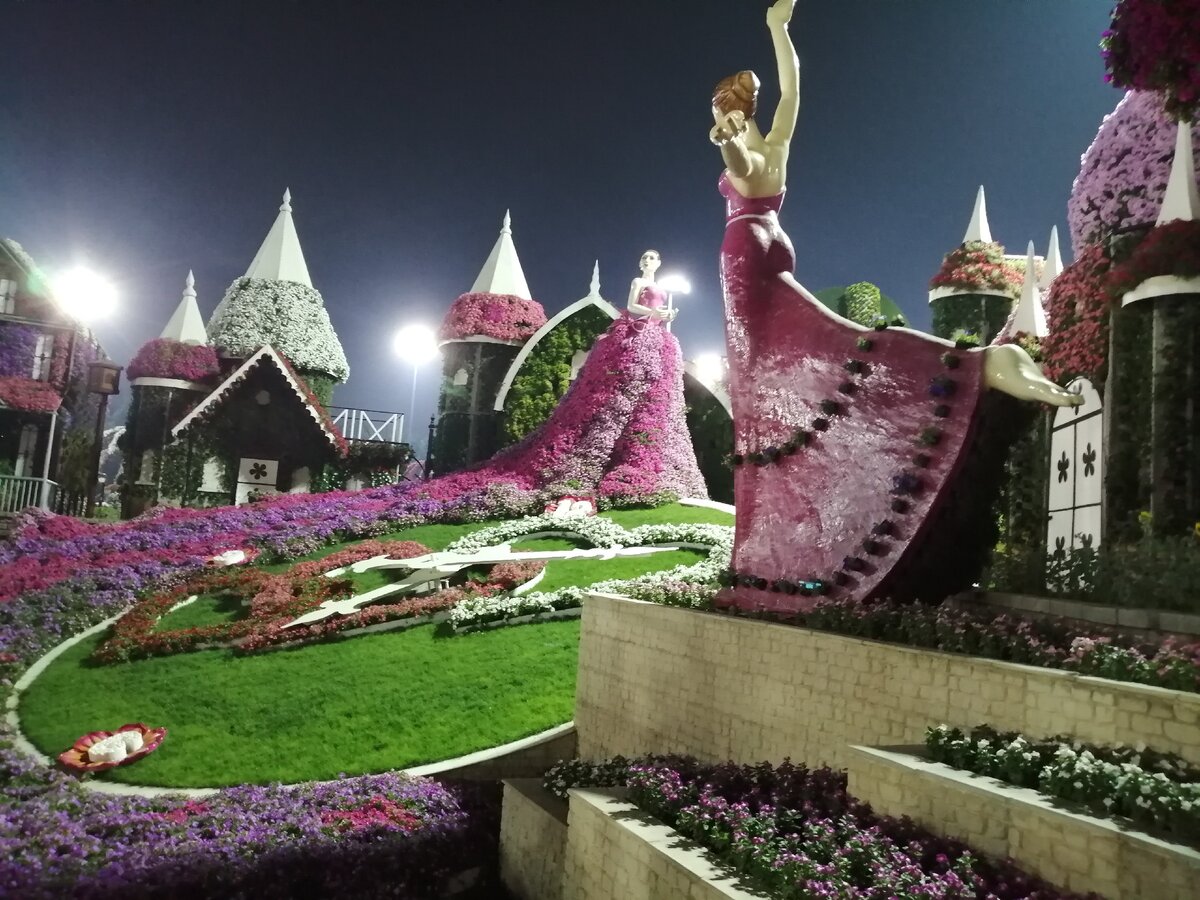 Парк цветов Dubai Miracle Garden