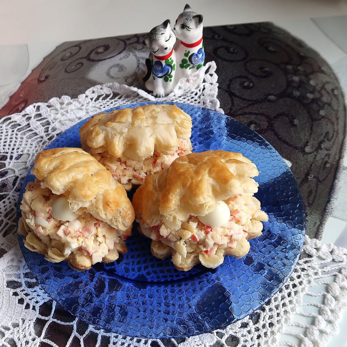 Жемчужные раковины с салатом