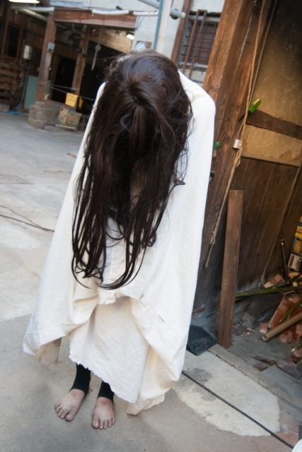 Такой образ хорошо известен из современных японских фильмов ужасов. Источник: japandigest