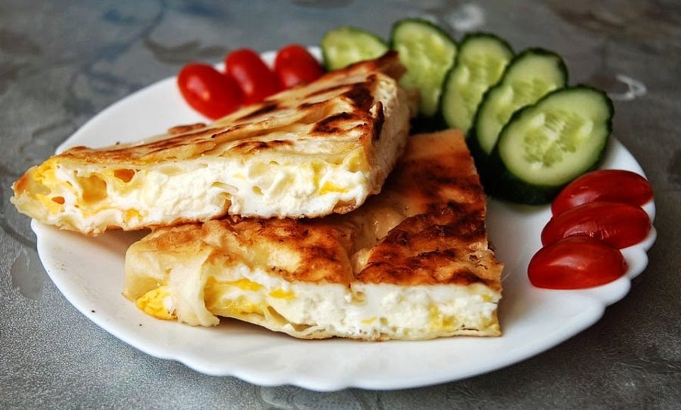 Сырный омлет