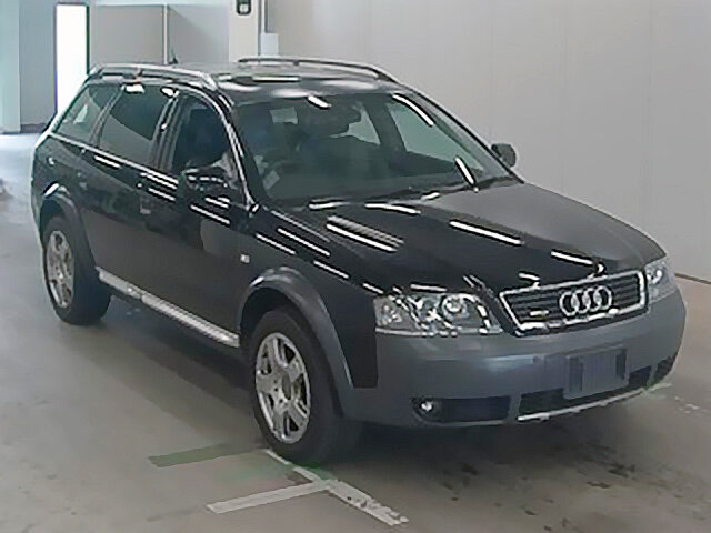 Фото с аукциона Audi A6 Allroad Quattro C5 2002 (вид спереди)
