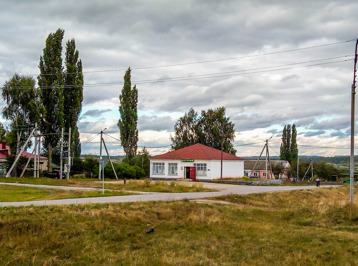 Село Бигильдино. Здесь есть все для жизни - магазины, школы, ДК, банк. И  даже есть ипподром. | Прекрасное рядом | Дзен