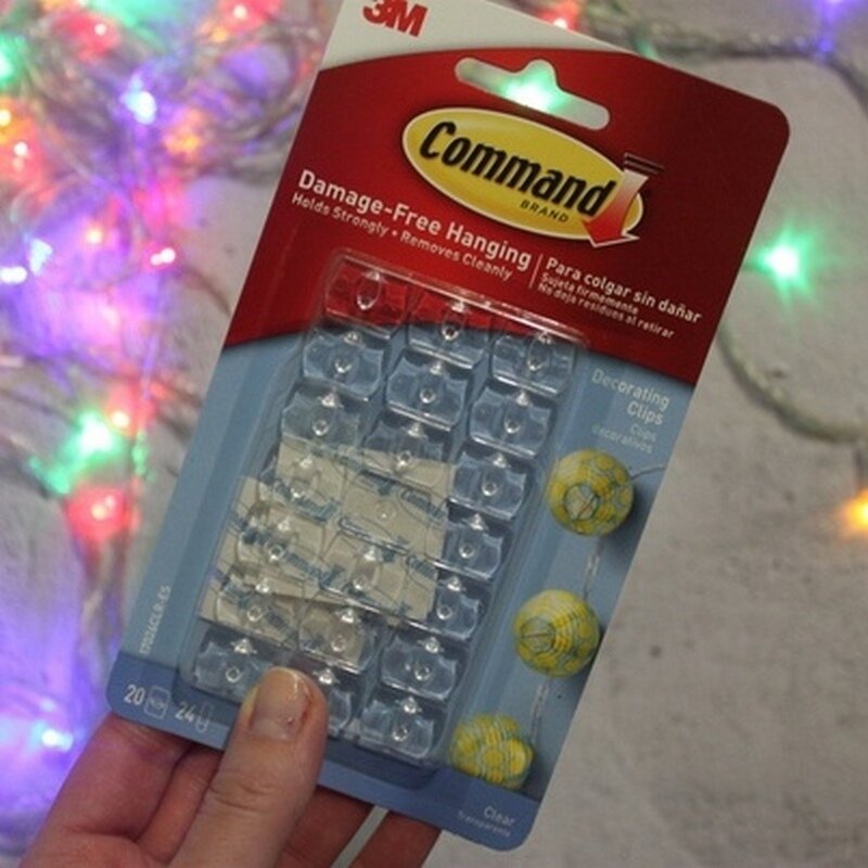 Крючки для крепления гирлянды