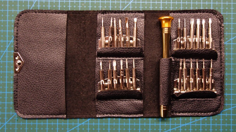 Отвертки со сменными насадками