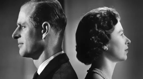 Королева Елизавета II и принц Филипп, герцог Эдинбургский в 1958 году.