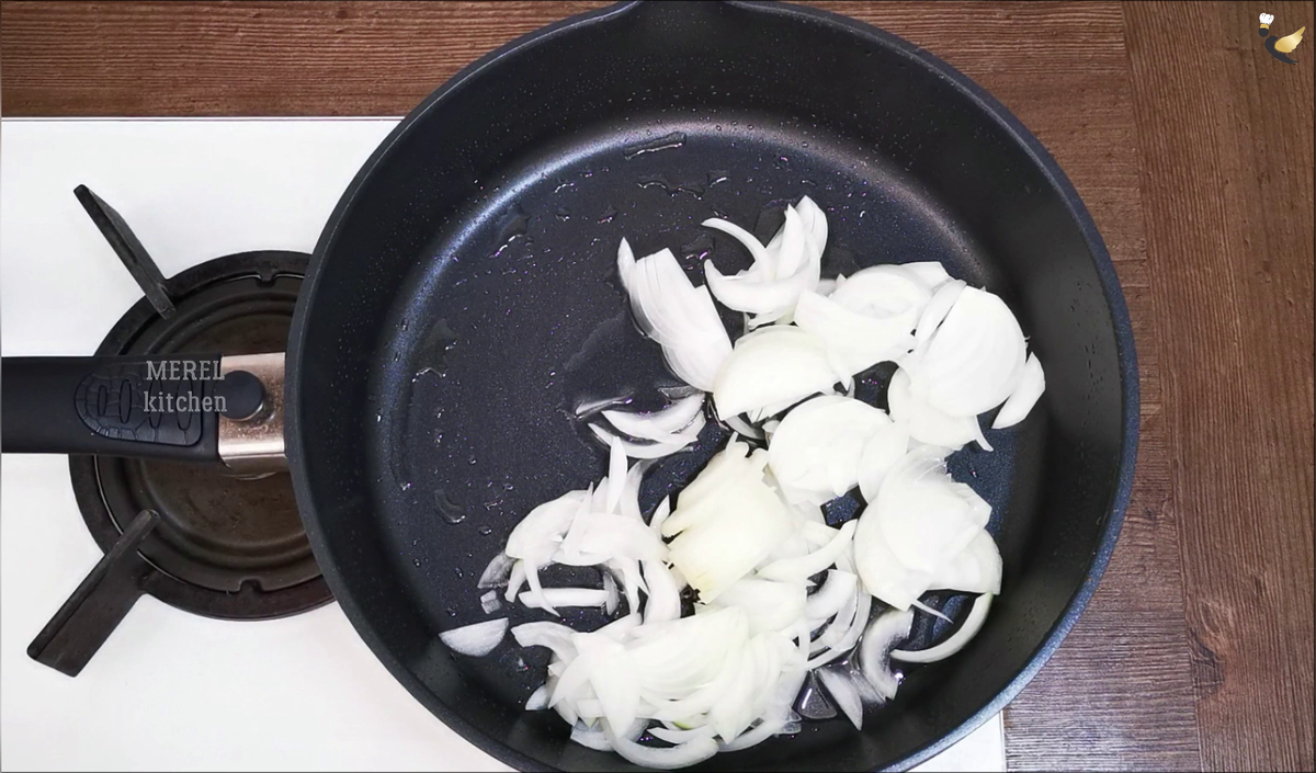 Попробовал в гостях вкусное молдавское блюдо «Манджа» с баклажанами, очень  понравилось. Готовил дома уже три раза и хочется еще | MEREL | KITCHEN |  Дзен