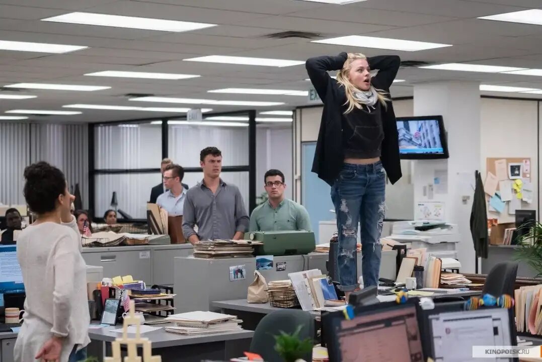 Кадр из фильма "Разум в огне"