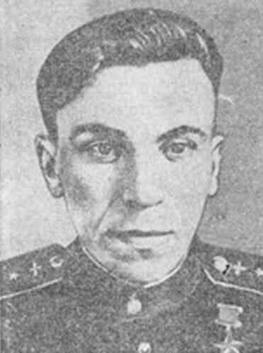 Герой Советского Союза Миронов Алексей Николаевич. Фотография  1946 года.
