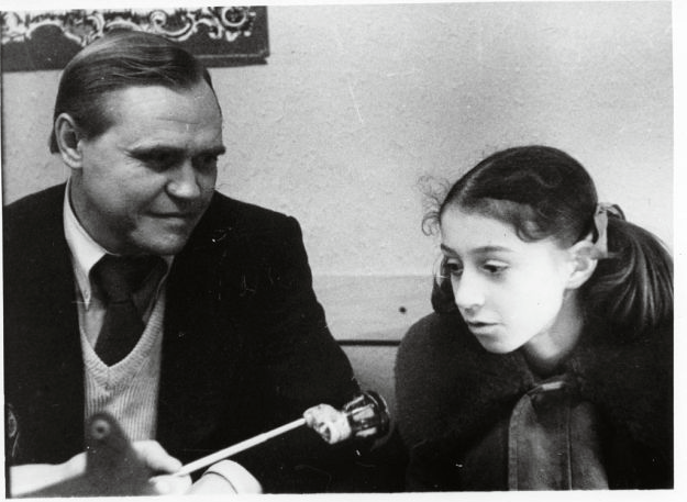 Станислав Жук основательно готовил Лену к соревнованиям