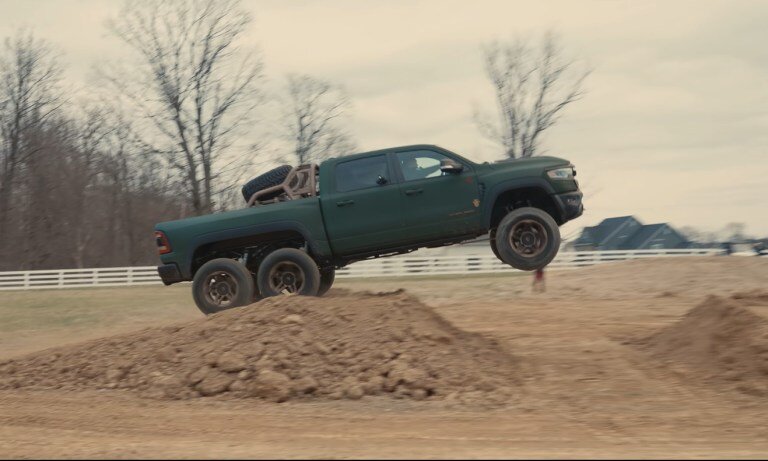 2022 Ram 1500 TRX "Warlord 6×6" от Apocalypse Manufacturing. (Apocalypse Manufacturing)