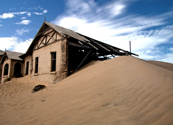 10 locuri abandonate din întreaga lume