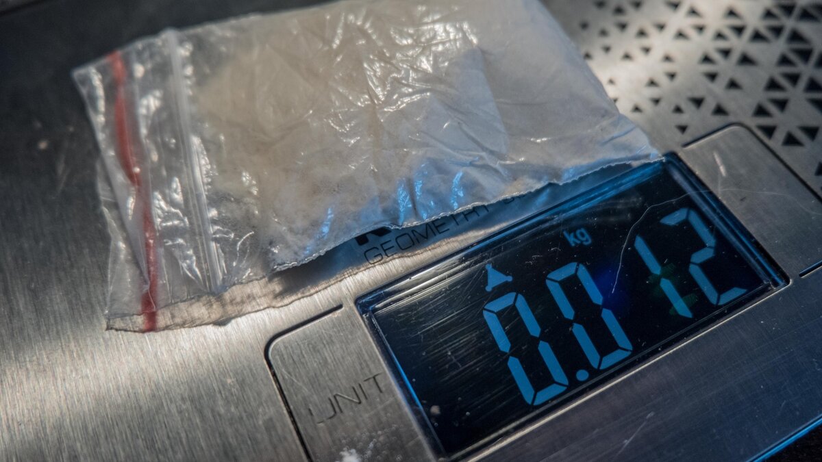     Женщина передала сотруднику полиции 110 тысяч рублей, чтобы «отмазать» свою дочь, сообщили в Следкоме и прокуратуре края.