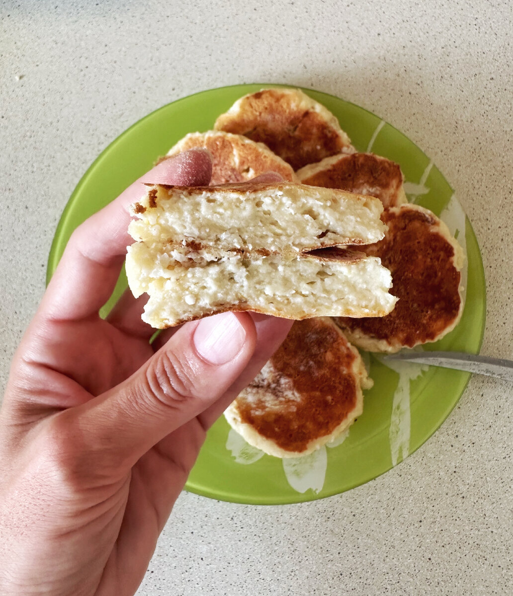 Банановые сырники с кокосом 🥥 без сахара. | dekret_na_obed | Дзен