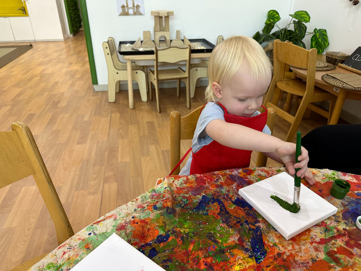 В первой половине дня проводятся развивающие занятия