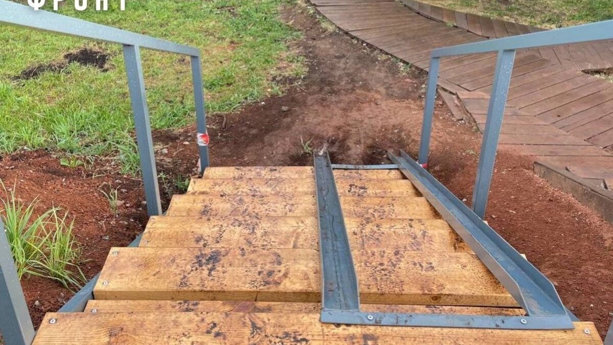 Арендатор участка в Тишино соединит лестницу с тротуаром после публикации Udm-Info