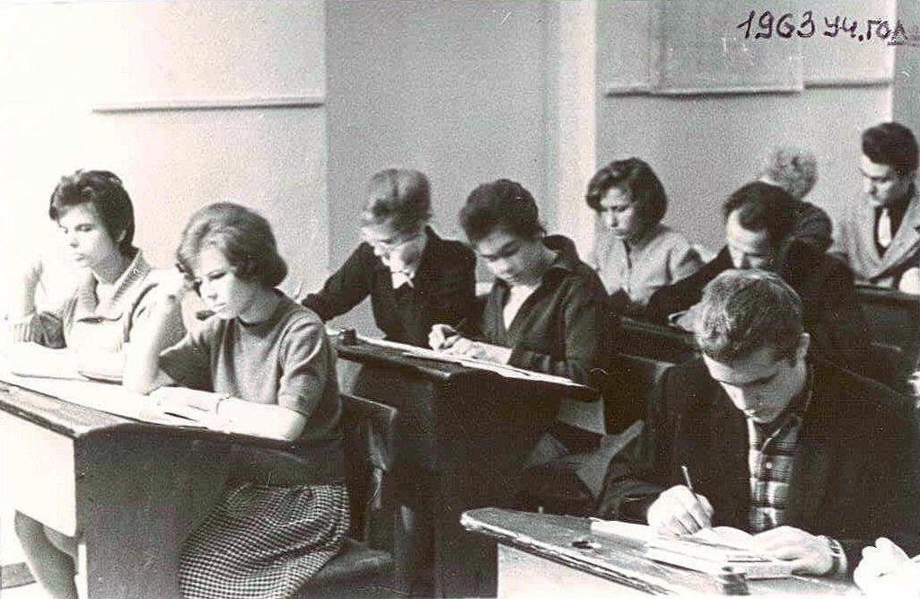 1963