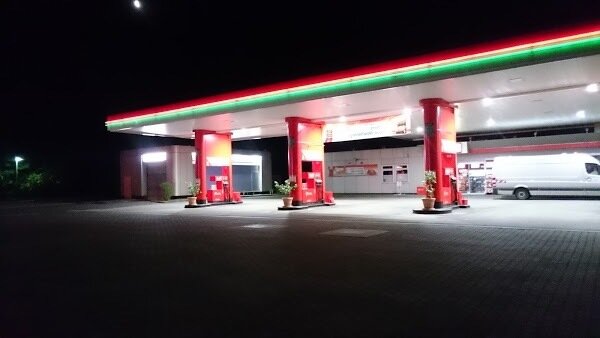 Дорогое топливо в Европе - далеко не новость.