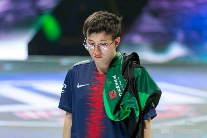 FY после поражения на The International 8 против OG