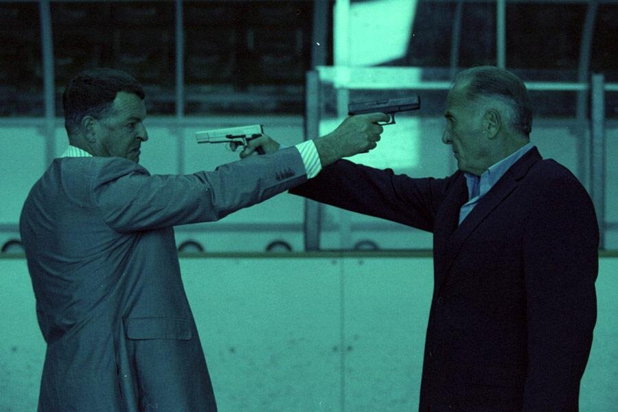 Кадр из фильма: "Беги без оглядки" 