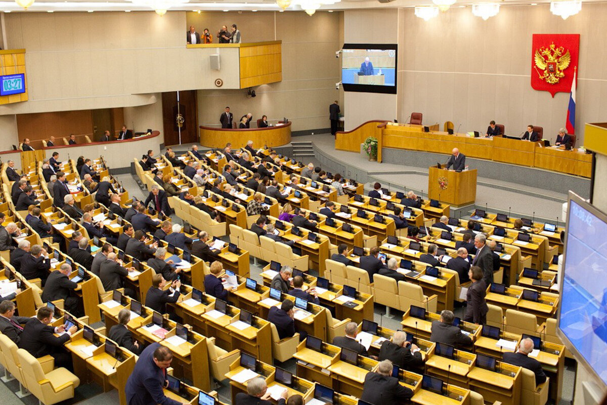 Проблемы с прохождением законопроекта через парламент возникнут вряд ли. Ведь его инициатор — сам президент. Источник: sochi24.tv