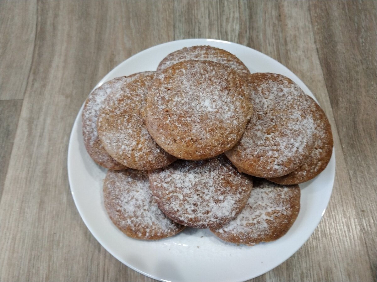 Медовое печенье на сковороде