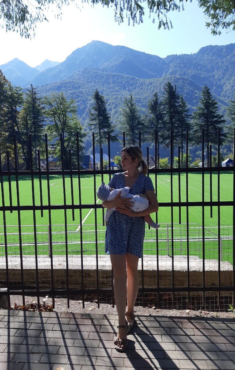 местное футбольное поле