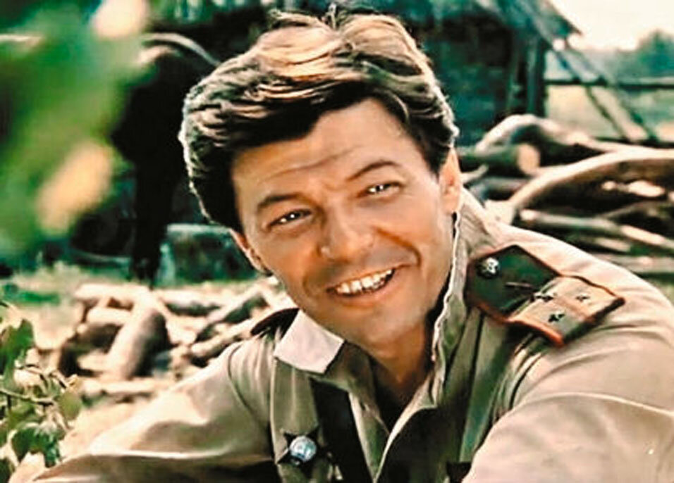 Александр Збруев в фильме  «Батальоны просят огня», 1985 год