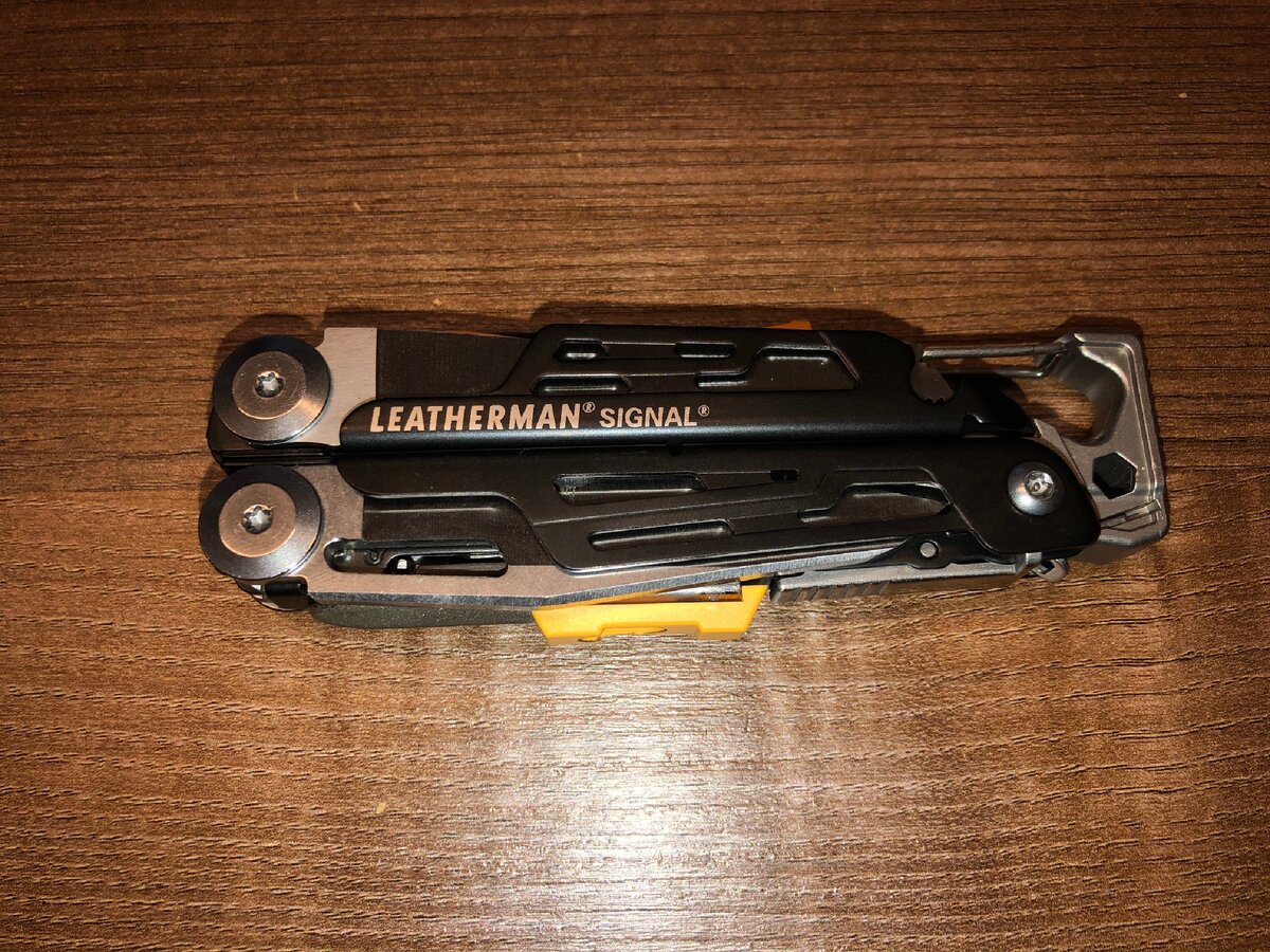 Личная фотография Leatherman “Signal”.