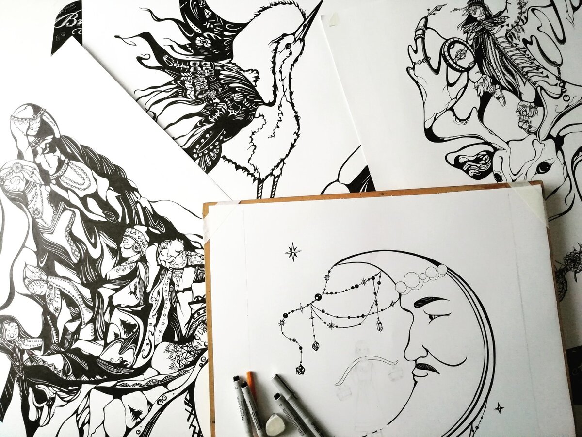 Видите внизу серенькие ручечки?) вот это они- любовь моя)