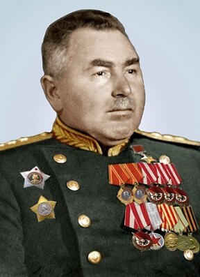 Командующий 3-й ударной армией генерал-полковник Герой Советского Союза Кузнецов Василий Иванович. Лето 1945 года